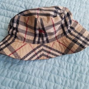 Burberry Rain Bucket Hat